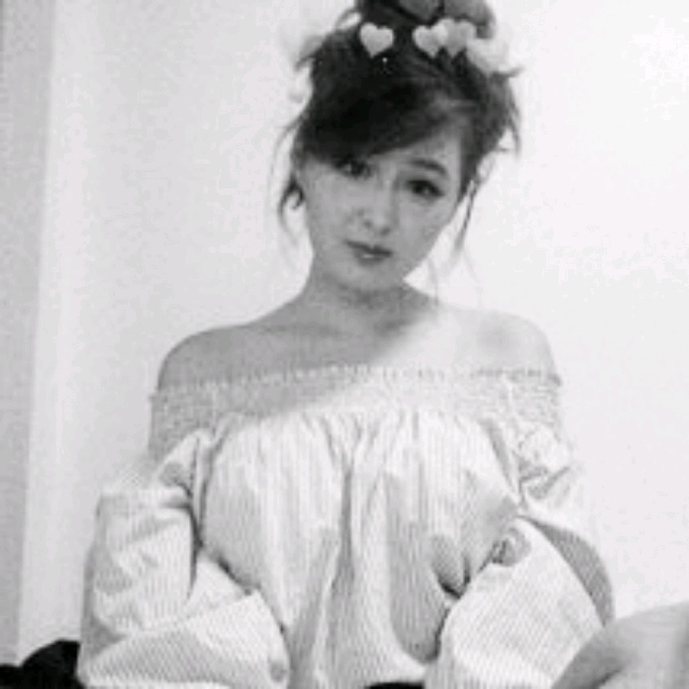 Meet your Posher, Bianca